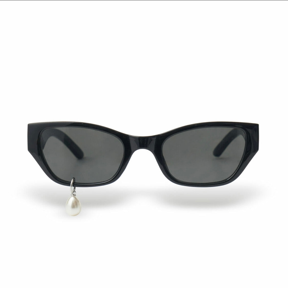 予約商品】KIMHEKIM PEARL TEAR CAT-EYE SUNGLASSES / WHITE PEARL