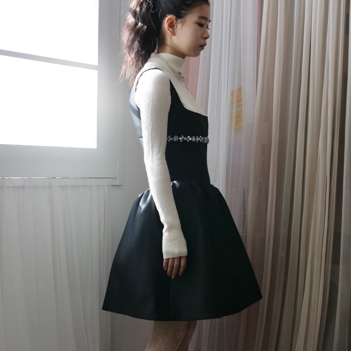 ・SHUSHU/TONG   low-cut puffy dress